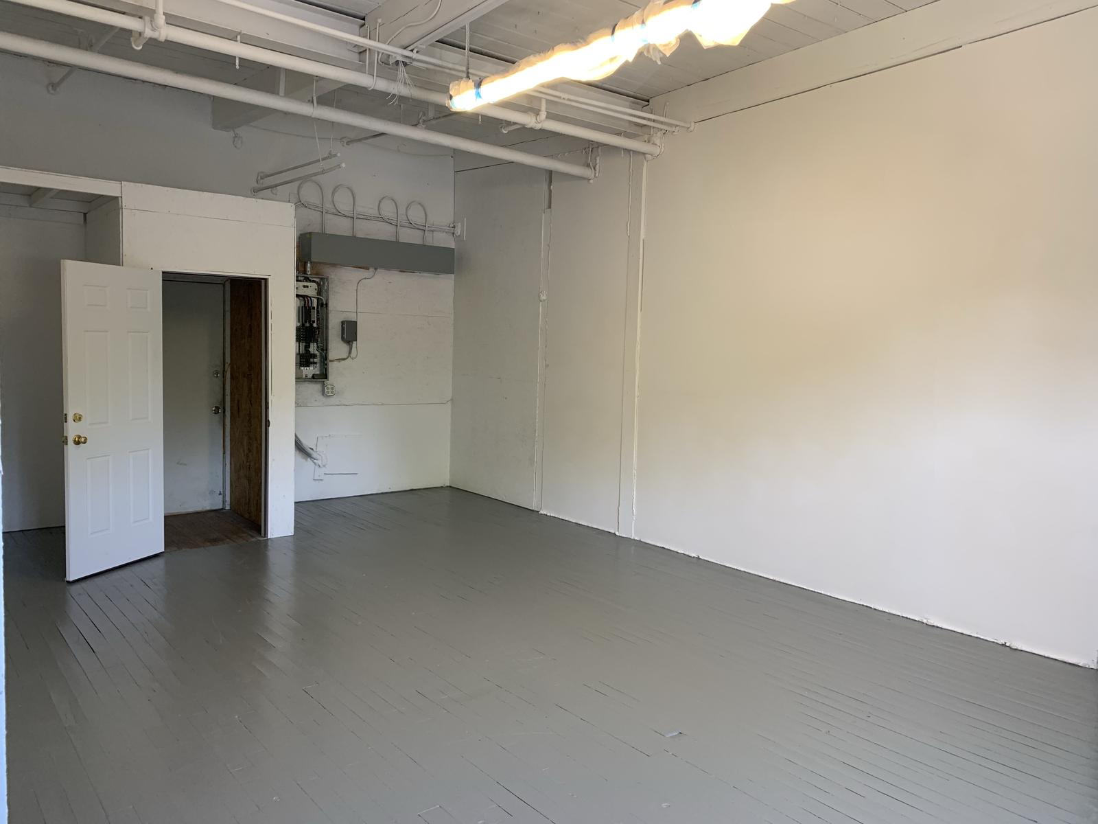 Finished commercial and specialty work